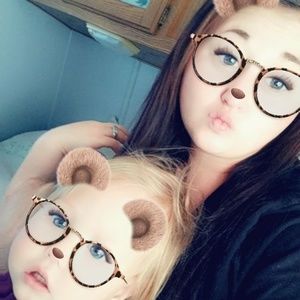 Meet your Posher, Kinadie